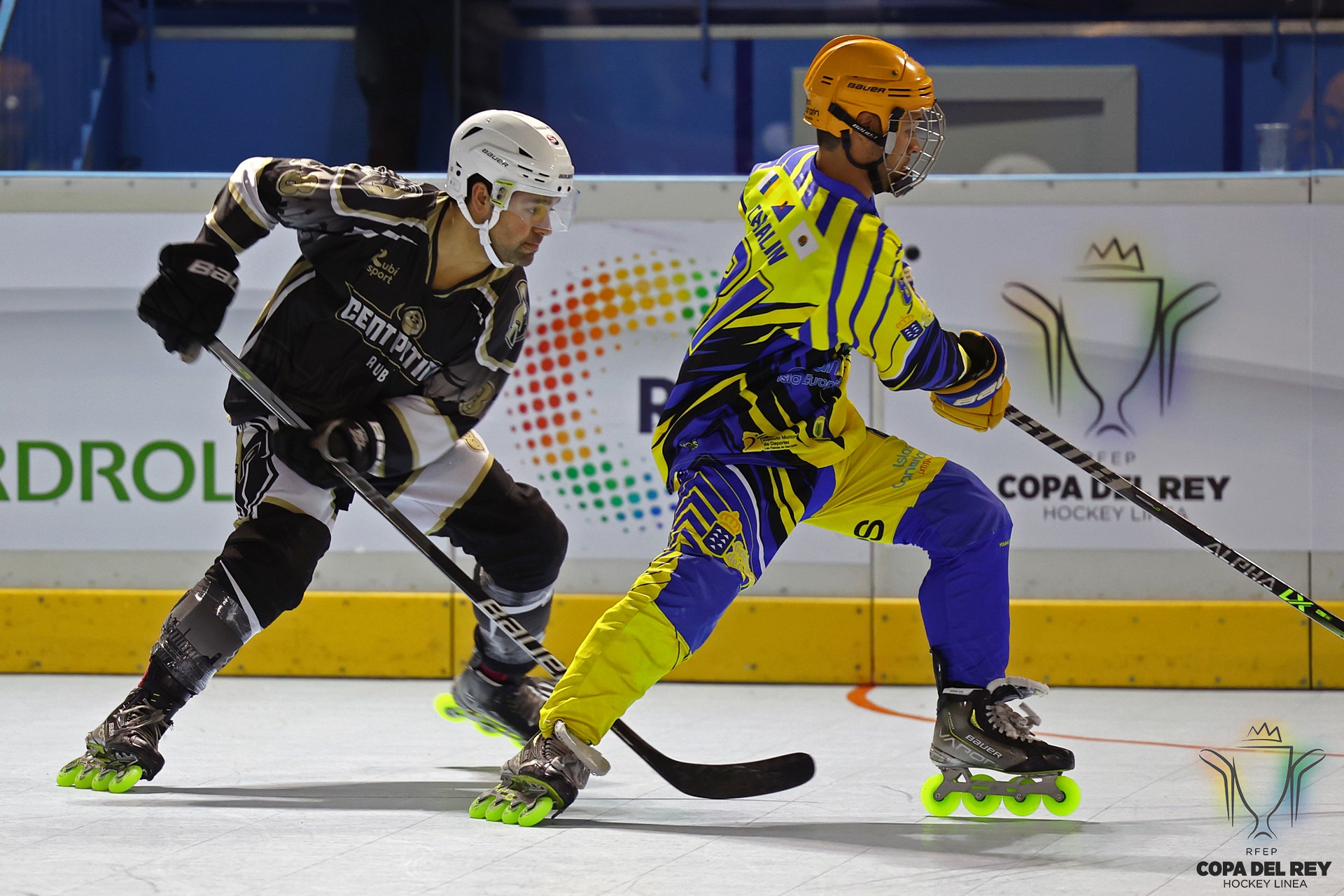 Marcus Fajardo juega con el Cent Patins de Rubí frente a un rival
