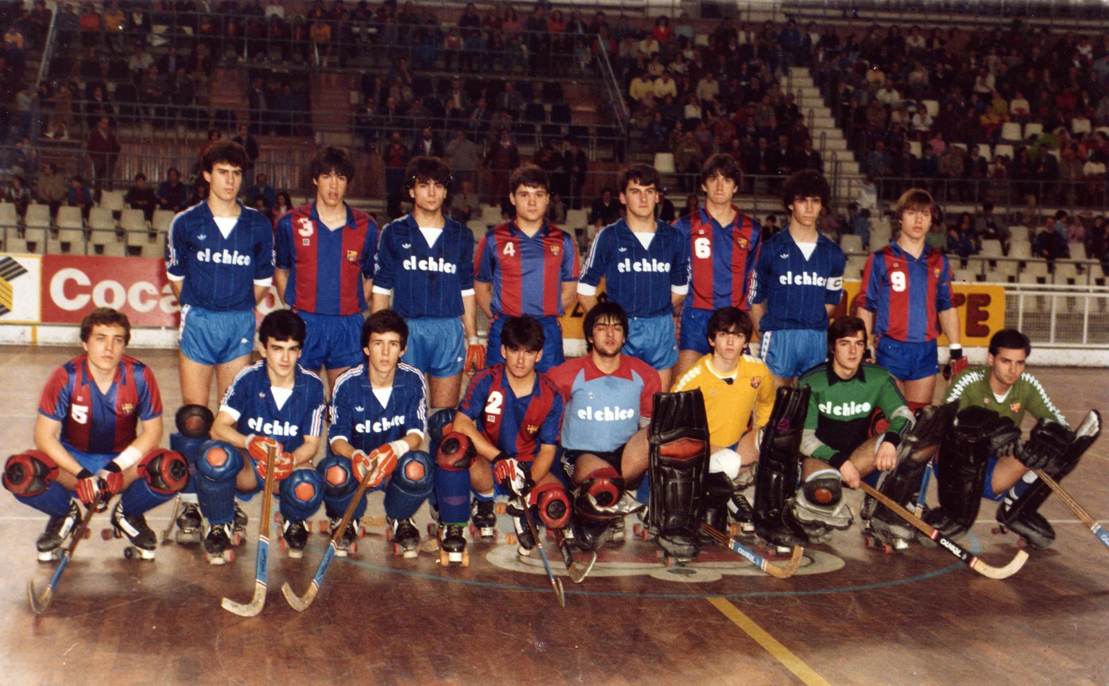 Fotografía histórica de un equipo de hockey patines del FC Barcelona